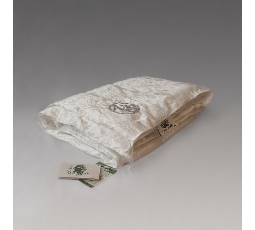 Одеяло Natures "Королевский шелк" 155х215 облегченное